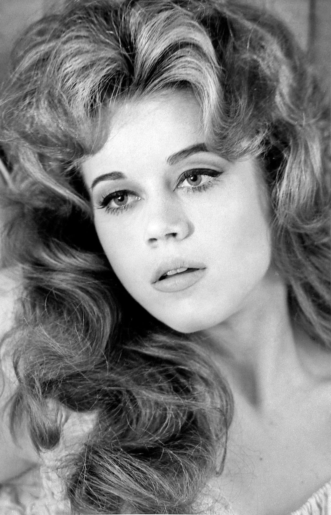 Jane Fonda photo 41 of 348 pics, wallpaper - photo #126266 - ThePlace2