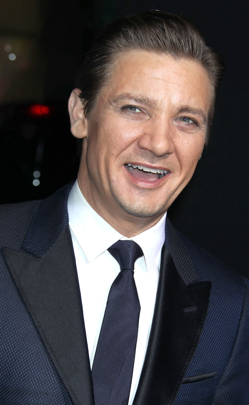 Jeremy Renner photo 631 of 1779 pics, wallpaper - photo #573013 - ThePlace2