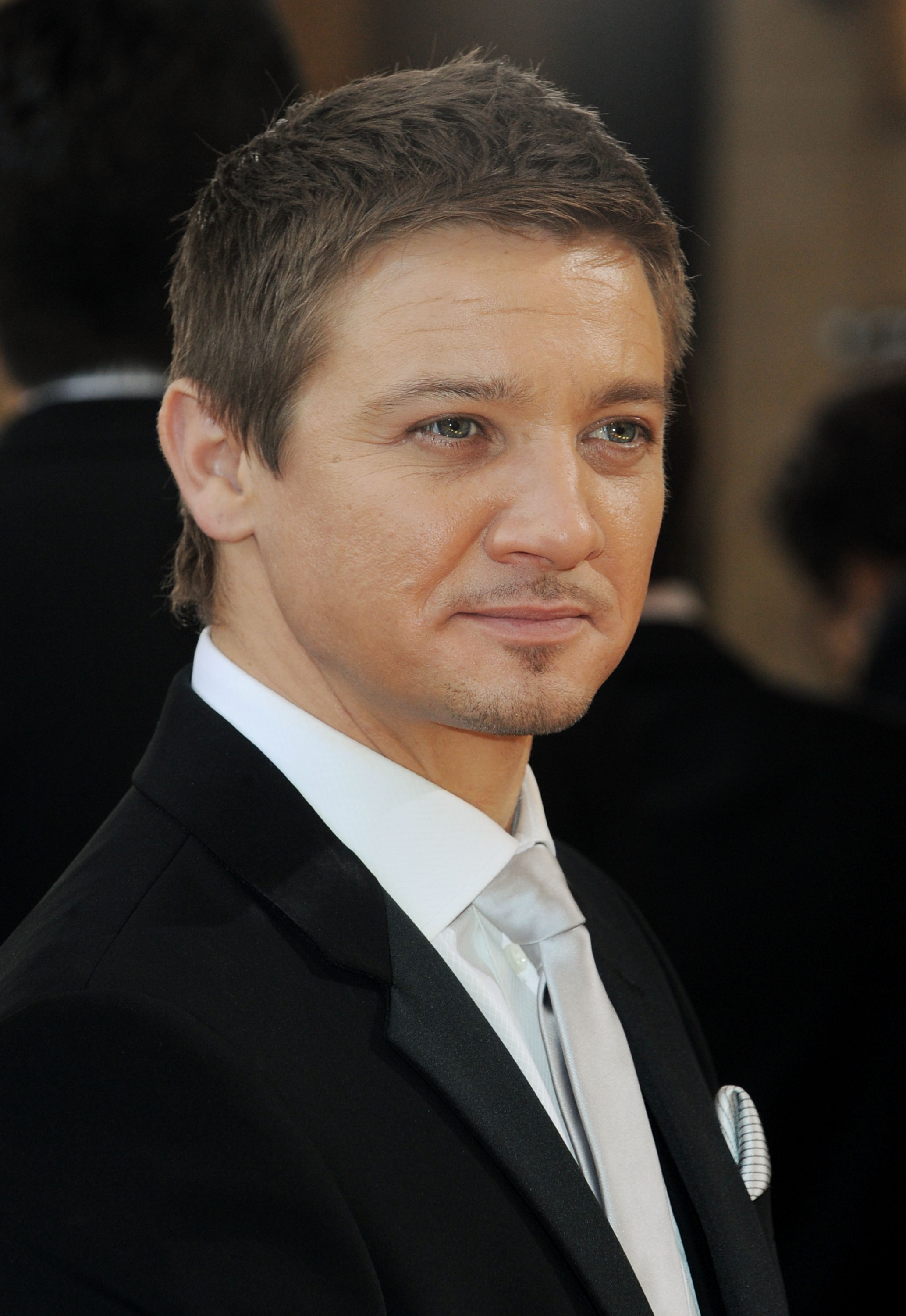 Jeremy Renner photo 1145 of 1779 pics, wallpaper - photo #596390 ...