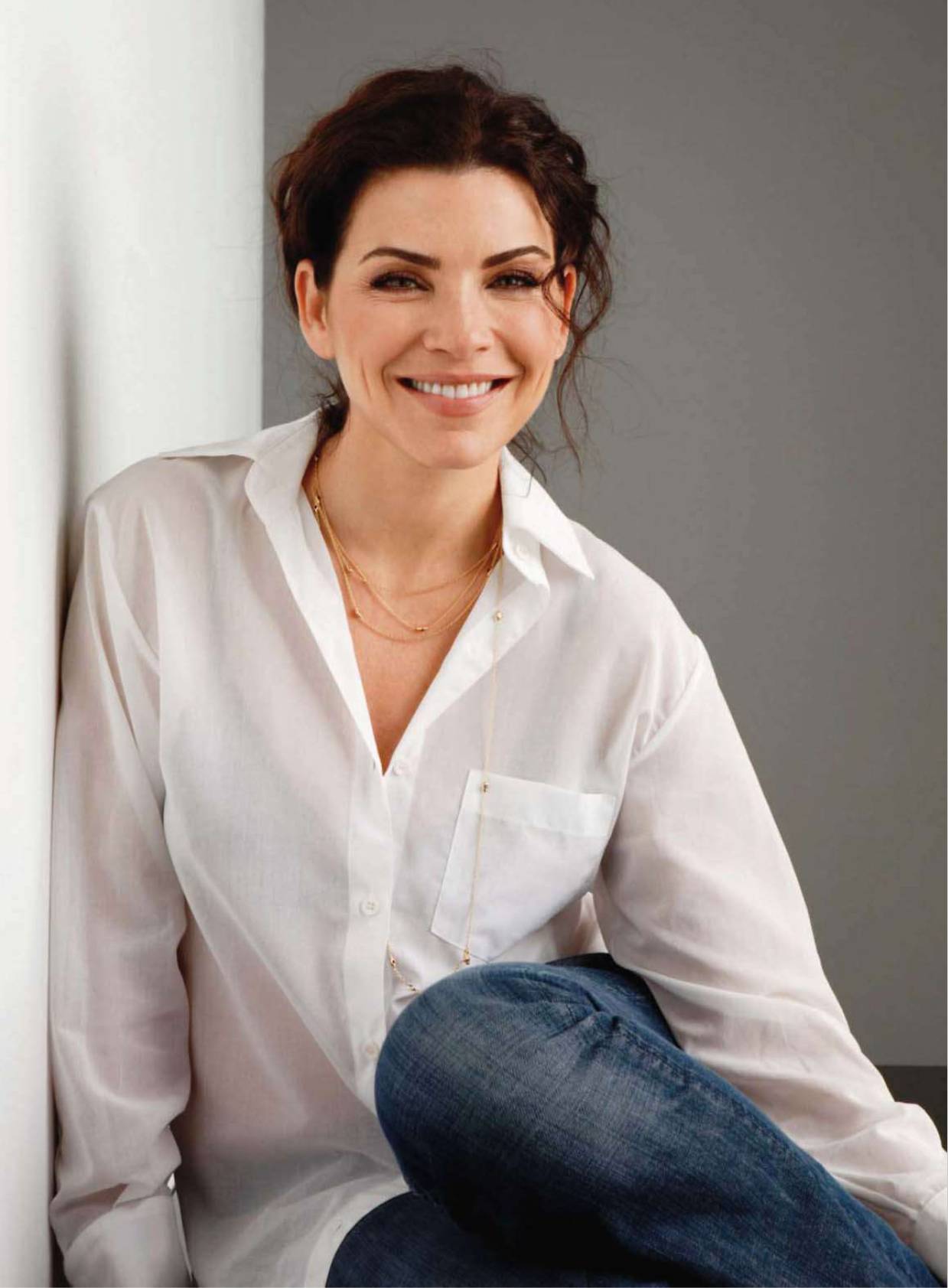 Julianna Margulies height weight