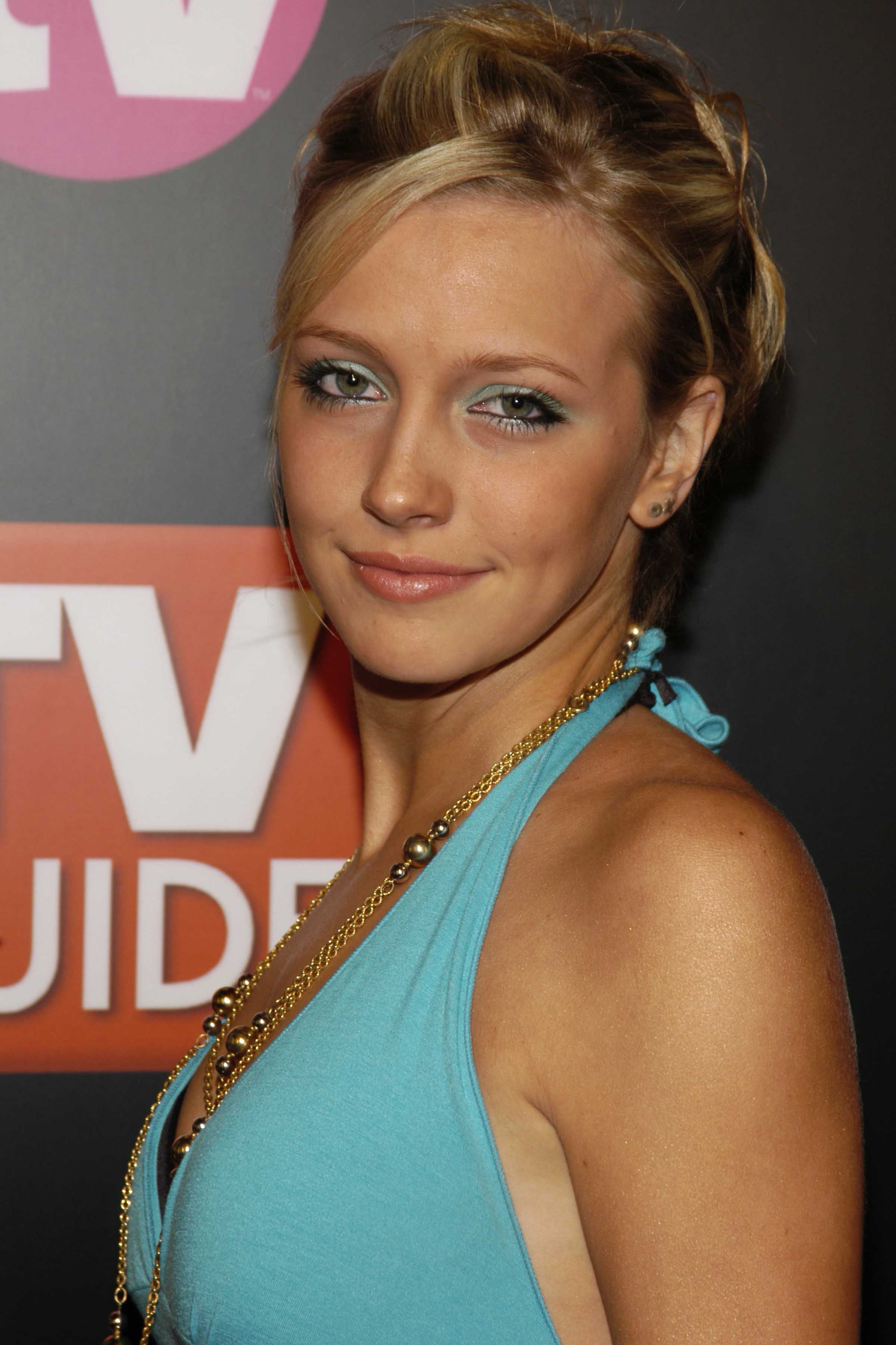 katie cassidy 2010