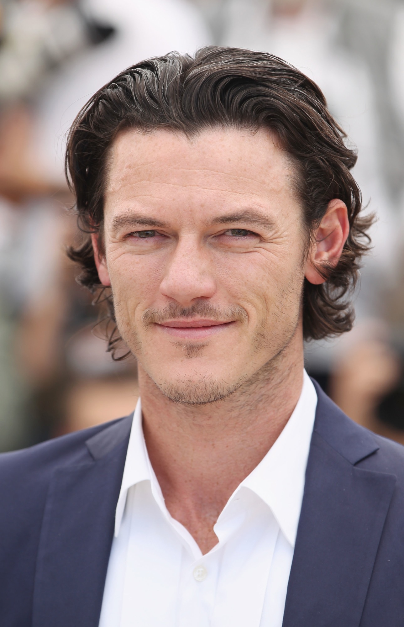 Luke Evans photo 101 of 1143 pics, wallpaper photo 699761 ThePlace2