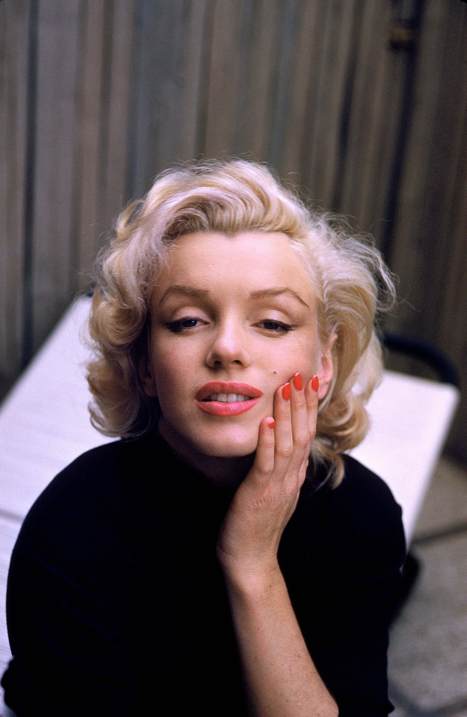Marilyn Monroe photo 585 of 2214 pics, wallpaper - photo #195740 ...