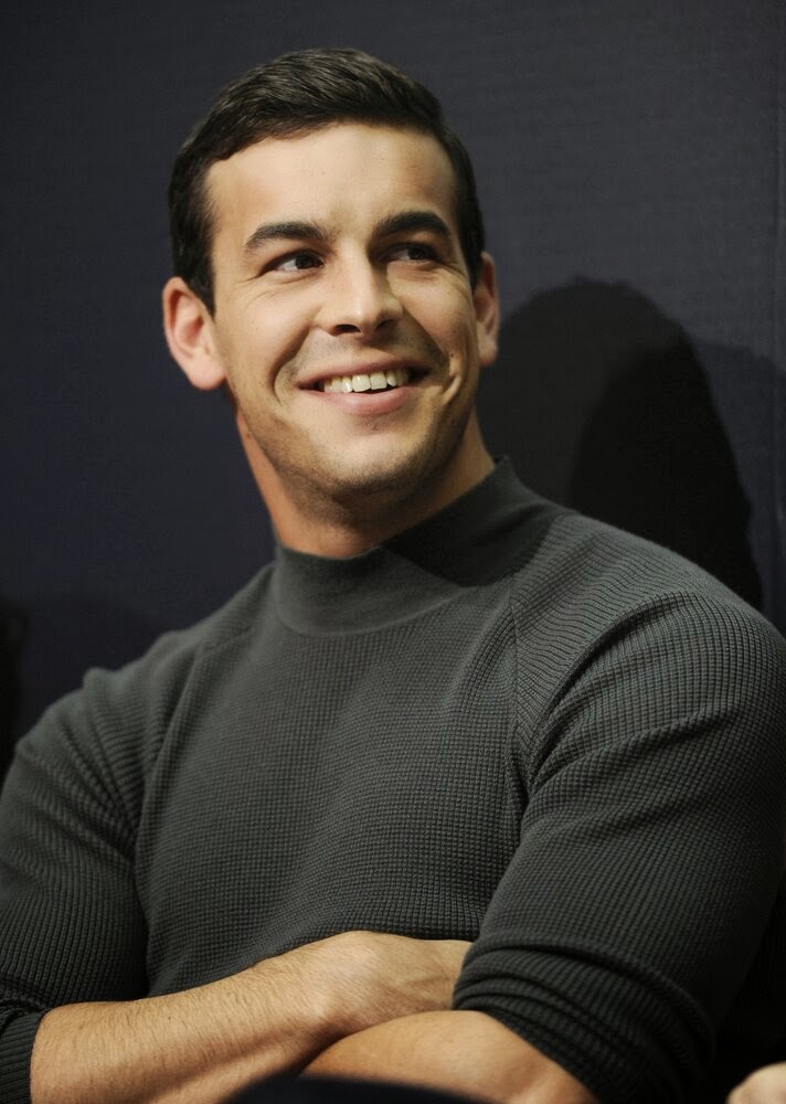 mario casas Picture #129902950