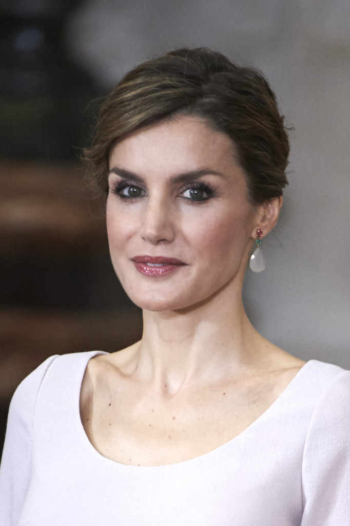 Queen Letizia of Spain photo 603 of 775 pics, wallpaper - photo #782496 ...