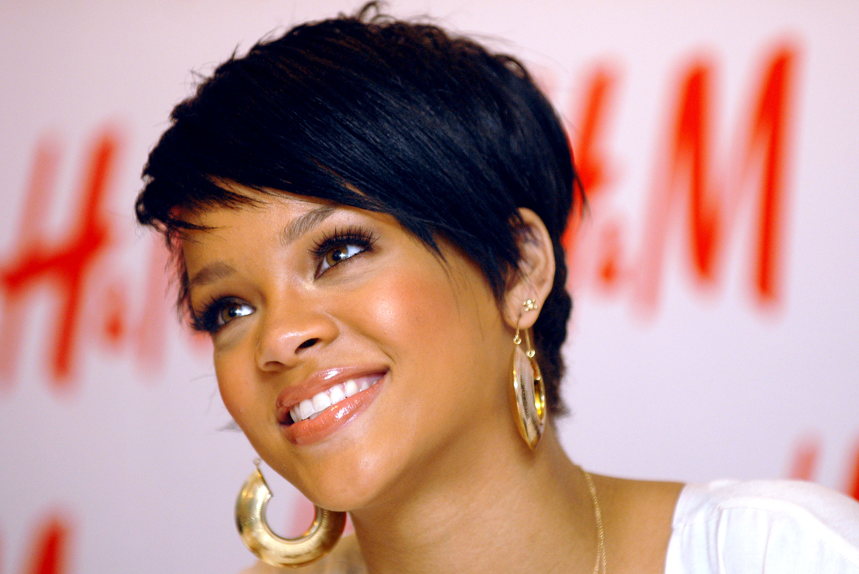 Rihanna Robyn