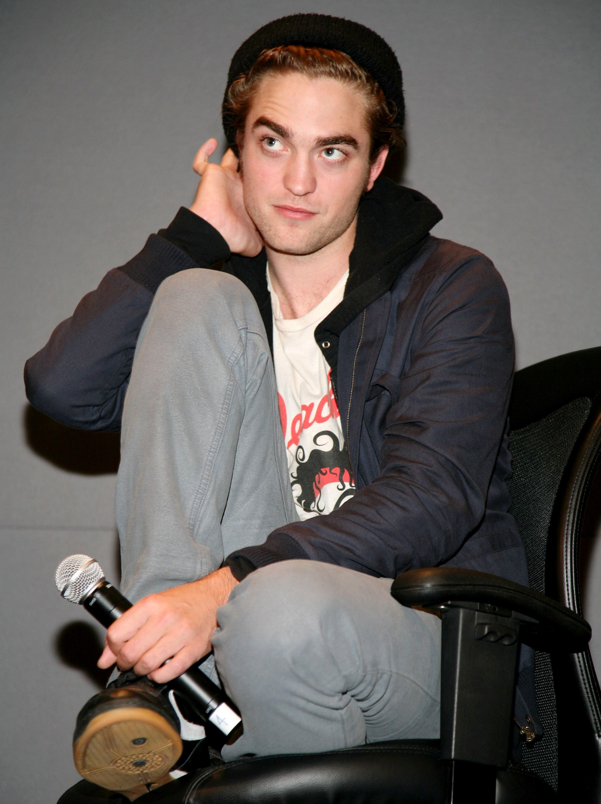 Robert Pattinson photo 183 of 842 pics, wallpaper - photo #155840 ...