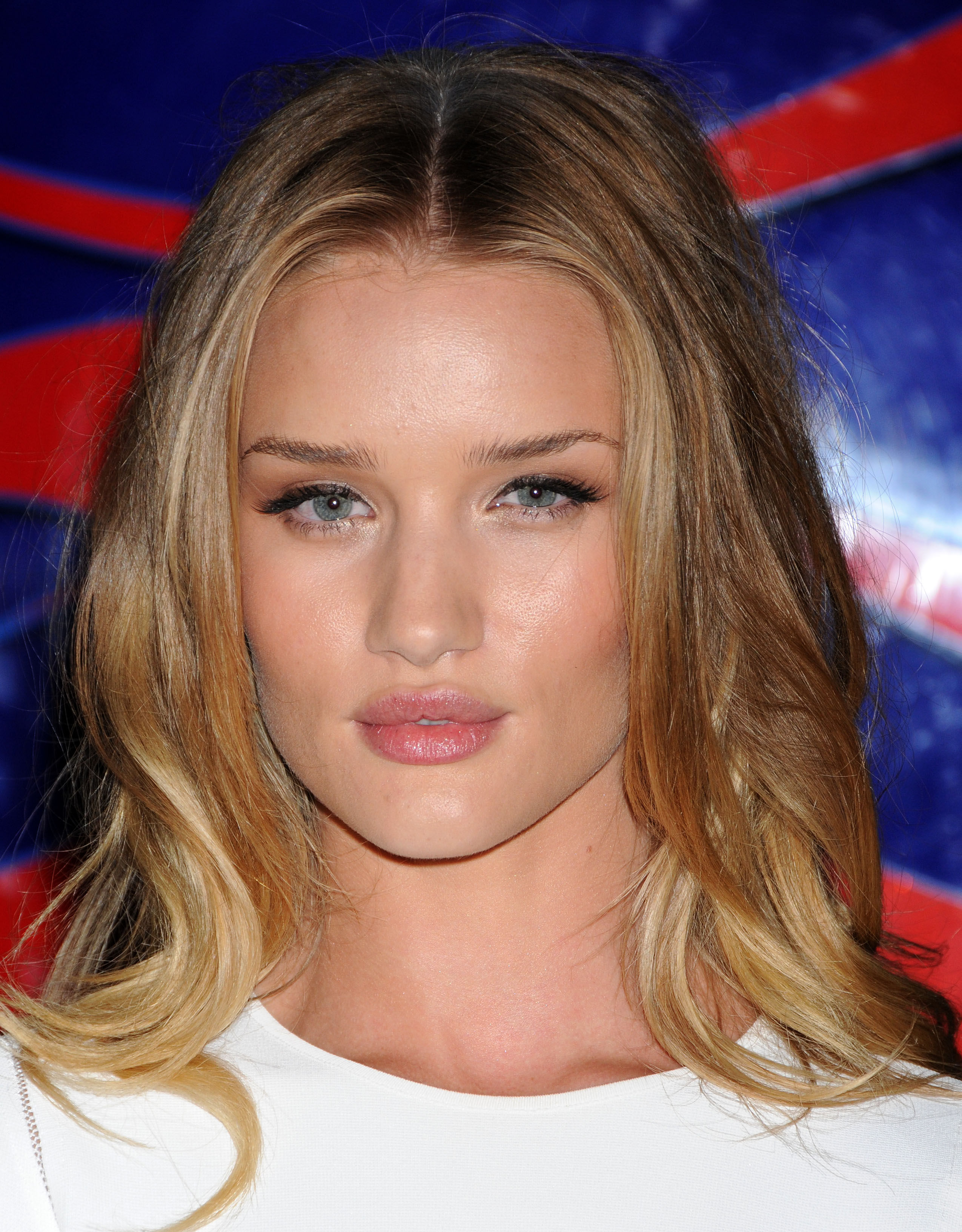 Rosie Huntington-Whitely photo 580 of 3560 pics, wallpaper - photo ...