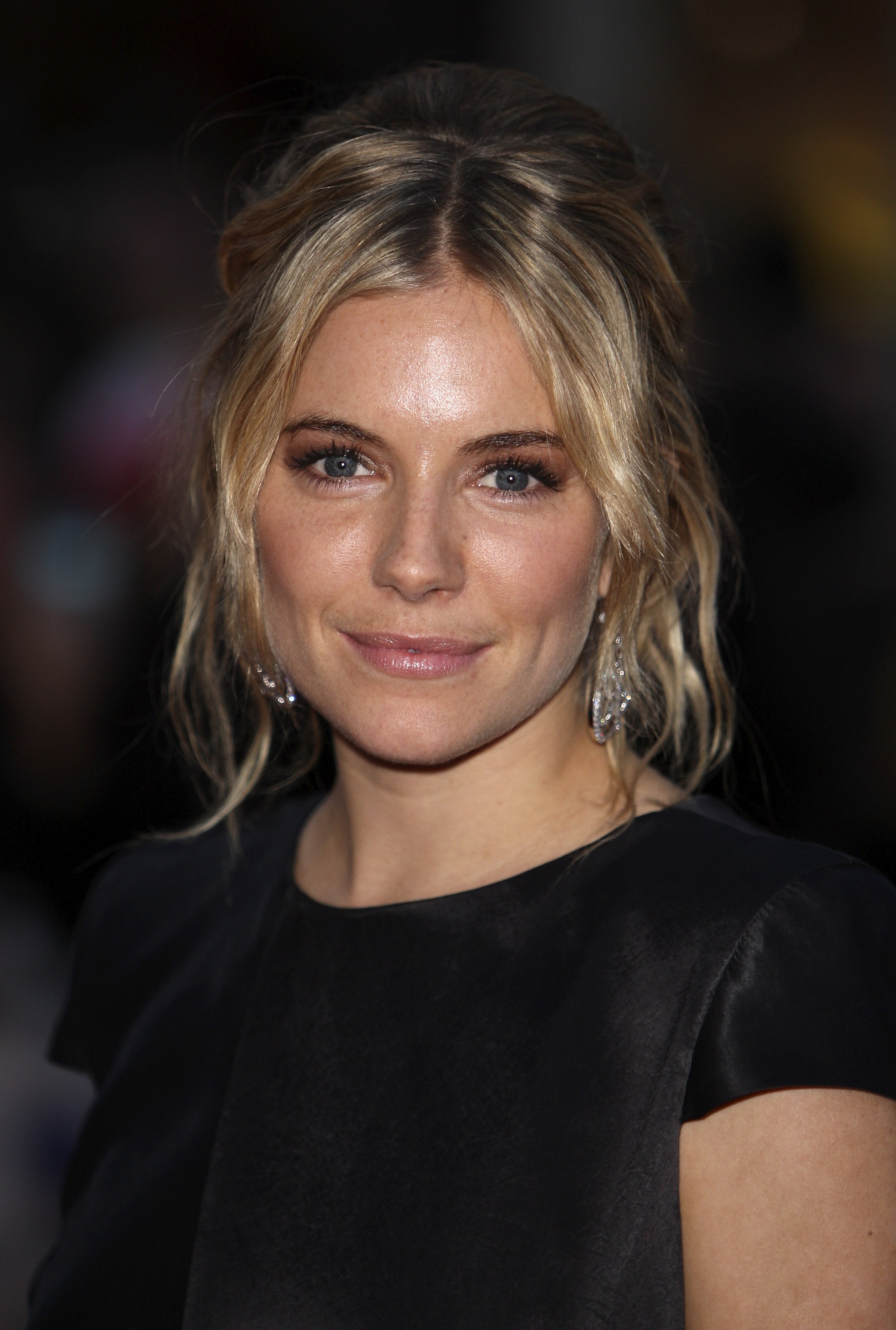 Sienna Miller photo 416 of 1557 pics, wallpaper - photo #181007 - ThePlace2