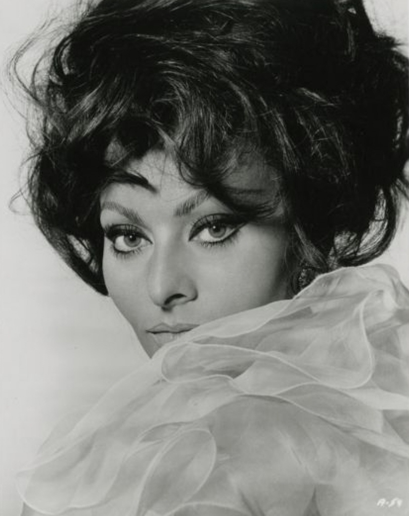 Sophia Loren Arabesque