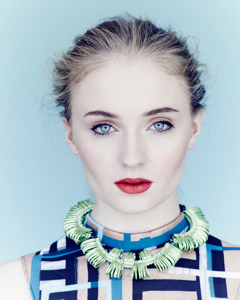 Sophie Turner (actress) photo 307 of 1399 pics, wallpaper - photo ...