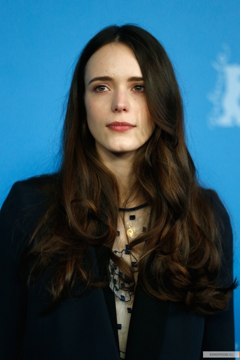 Stacy Martin photo gallery - 28 high quality pics of Stacy Martin ...