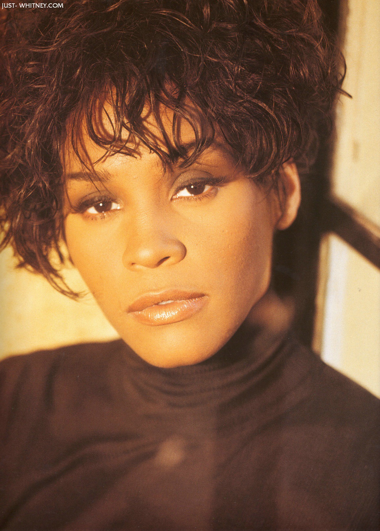 Whitney Houston photo 56 of 145 pics, wallpaper - photo #192267 - ThePlace2
