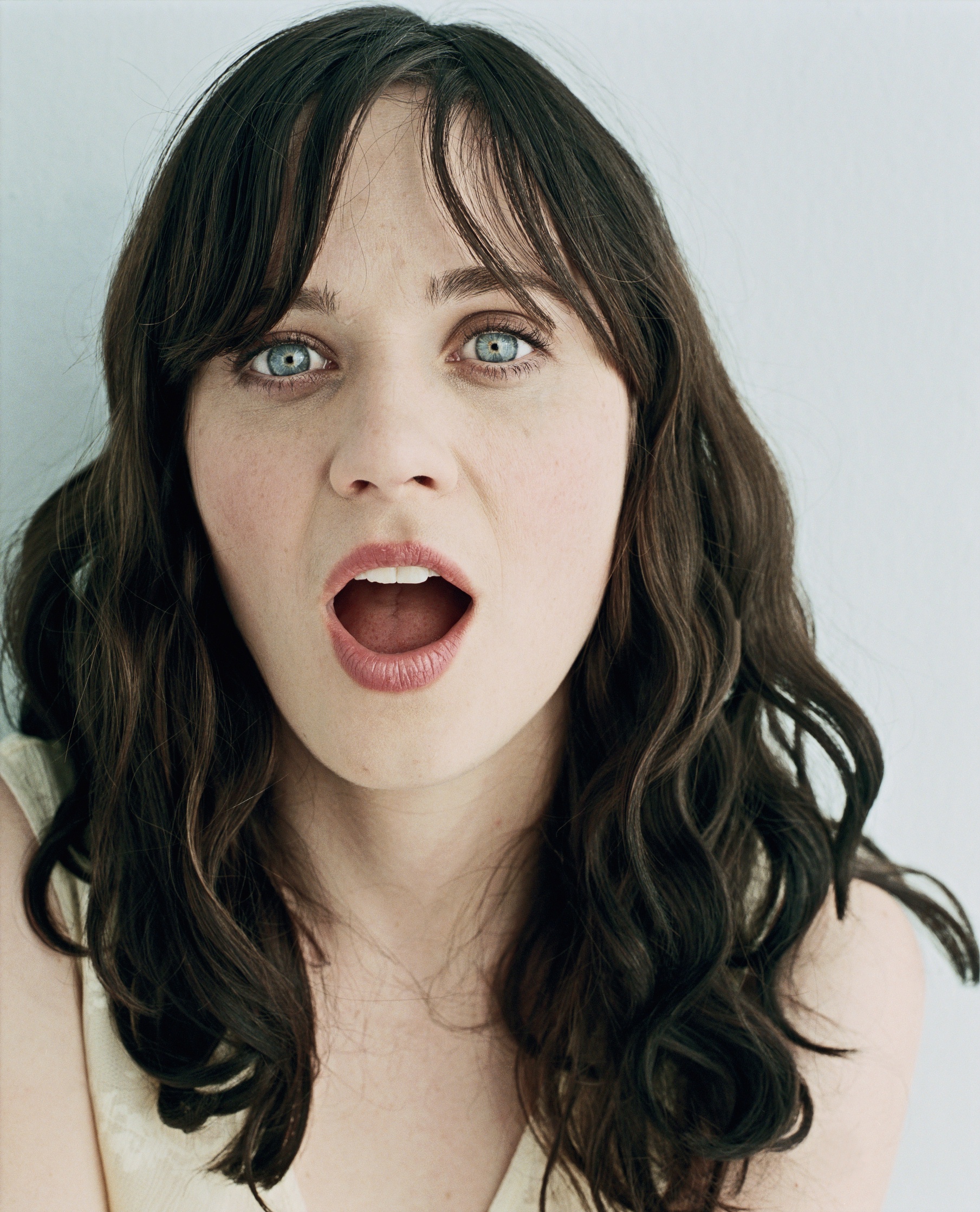 Zoey deschanel sexy