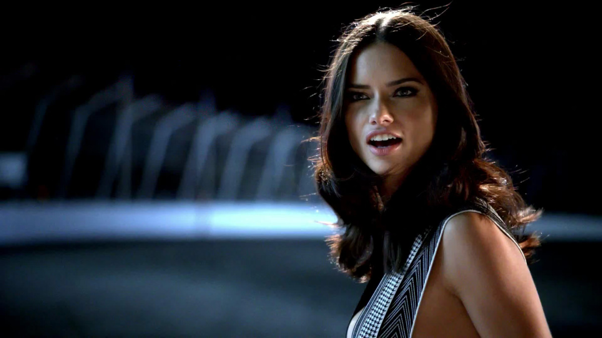 Adriana Lima: pic #541665