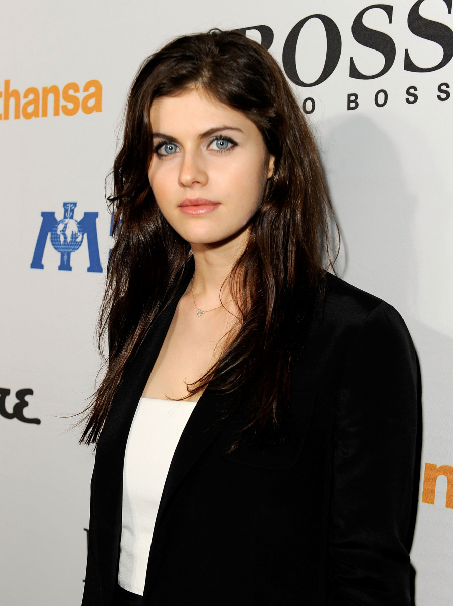 Alexandra Daddario photo 22 of 1047 pics, wallpaper - photo #591074 ...