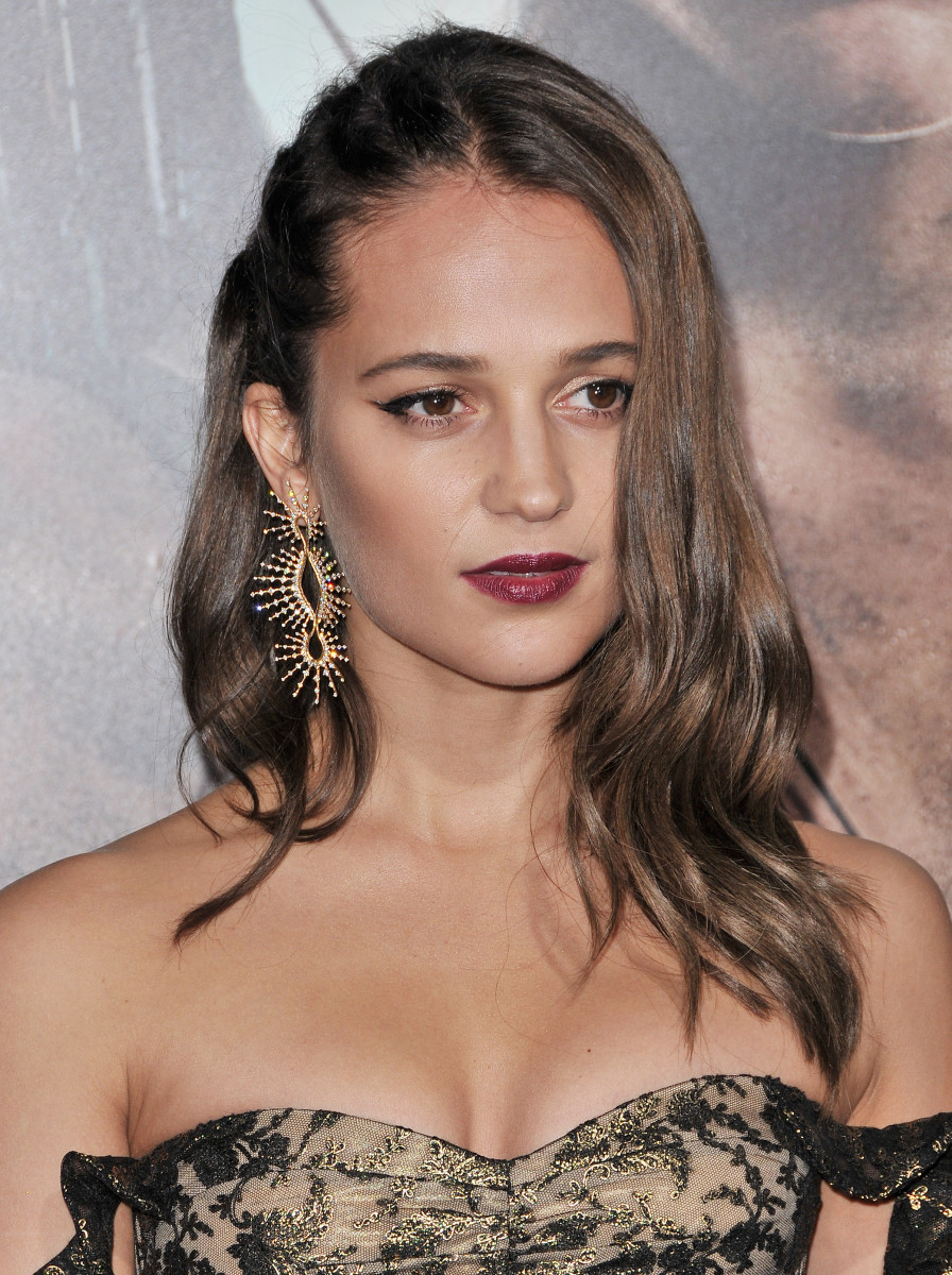 Alicia Vikander photo 722 of 1552 pics, wallpaper - photo #1020381 ...