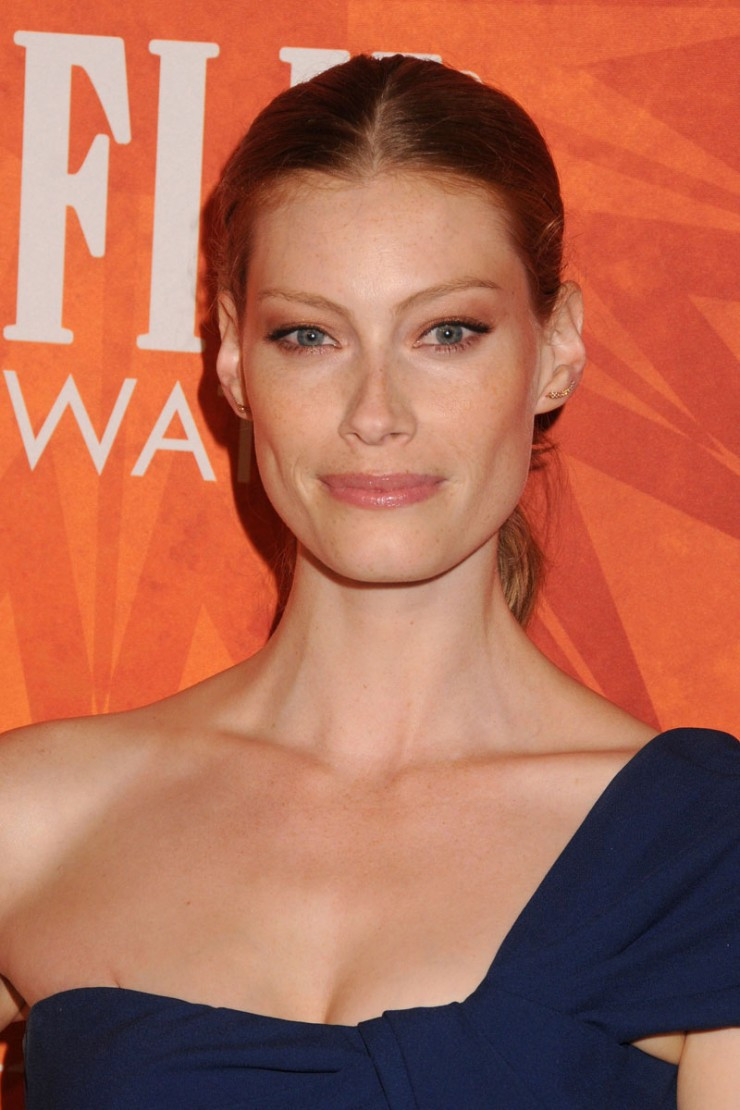 Фото alyssa sutherland