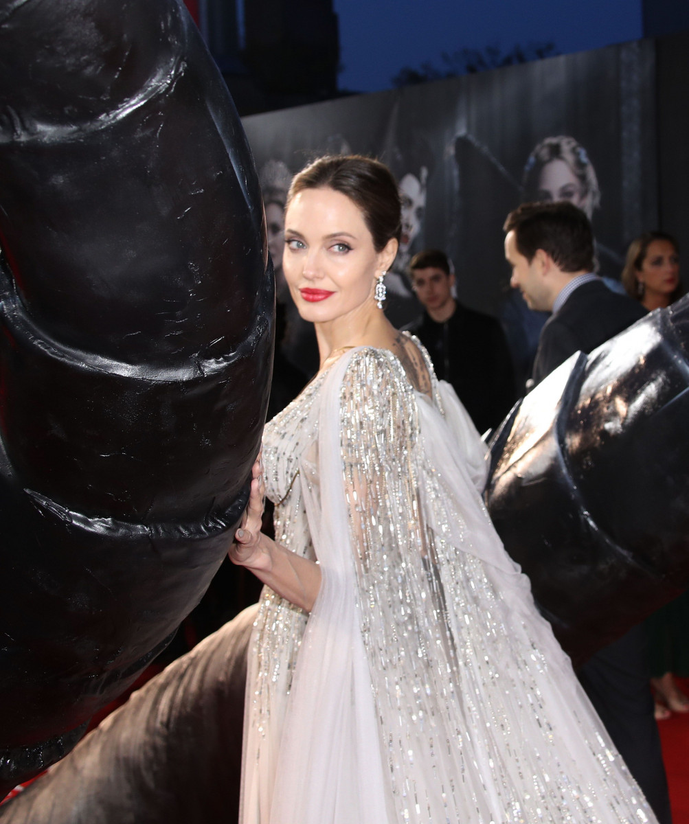Angelina Jolie: pic #1183686