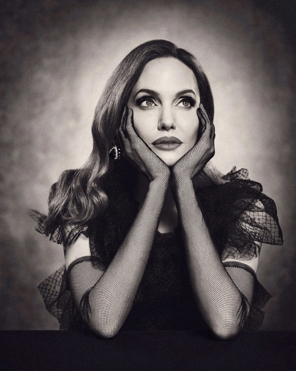 Angelina Jolie: pic #1185054