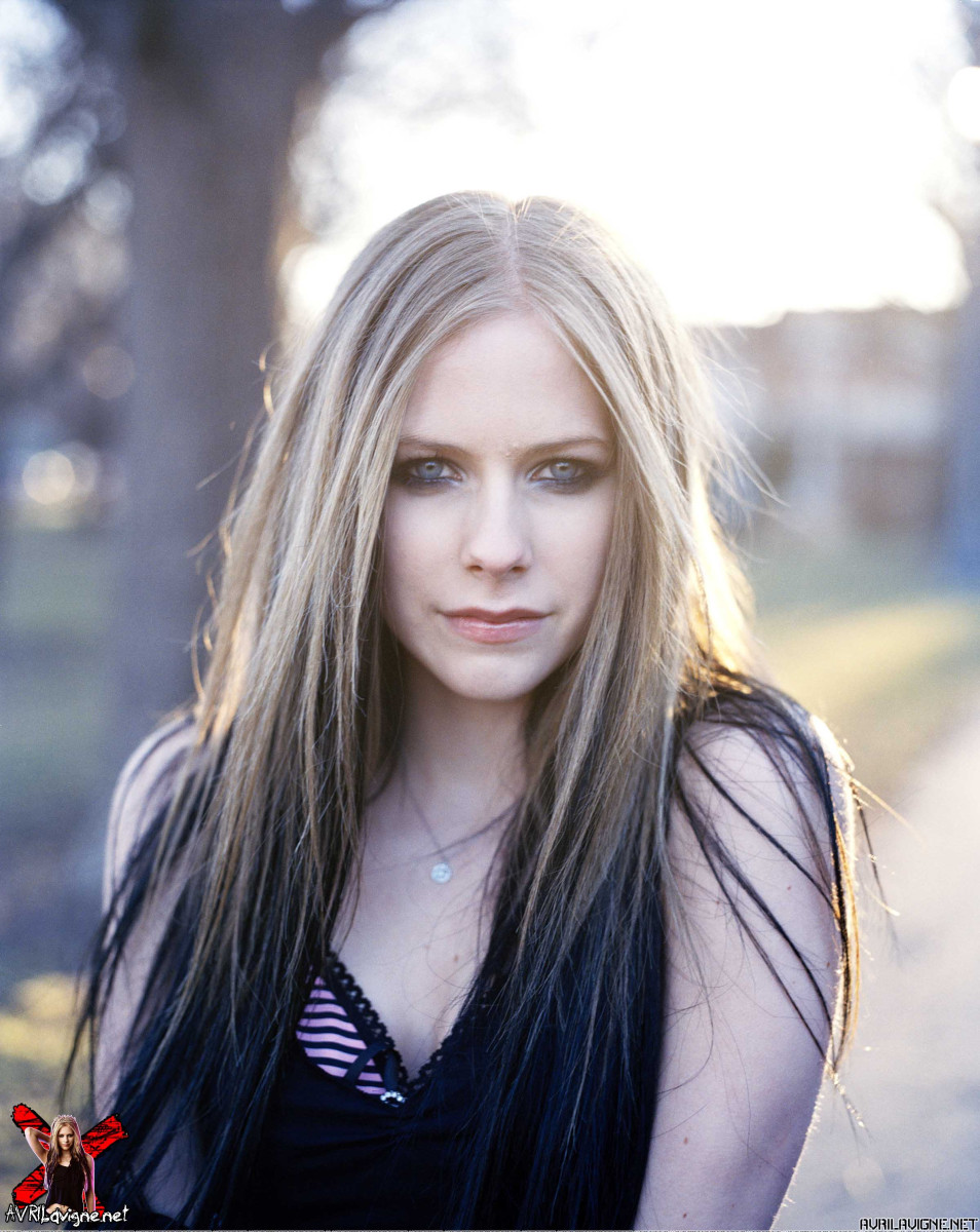 Avril Lavigne photo 69 of 1435 pics, wallpaper - photo #23353 - ThePlace2