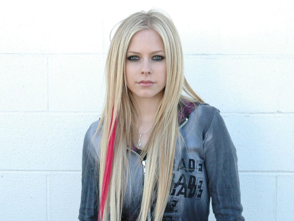 Avril Lavigne photo 319 of 1414 pics, wallpaper - photo #109815 - ThePlace2