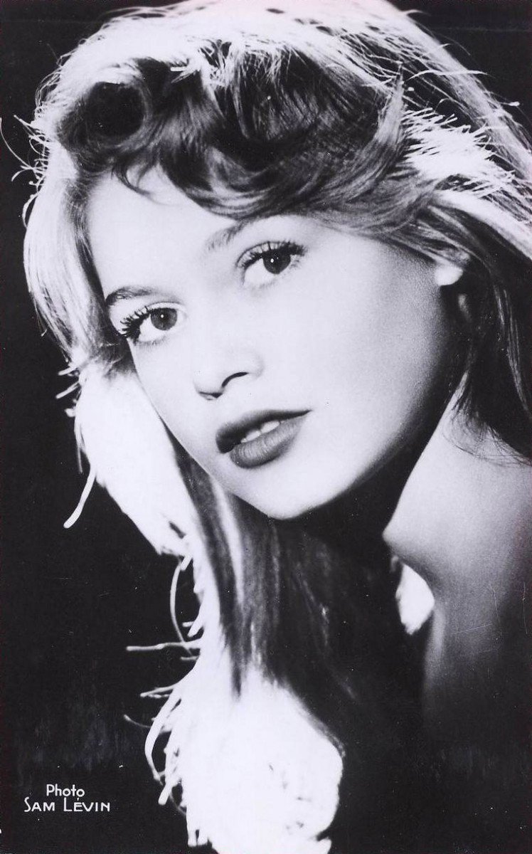 Brigitte Bardot photo 161 of 969 pics, wallpaper - photo #164169 ...