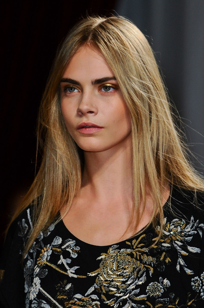 Cara Delevingne photo 229 of 1772 pics, wallpaper - photo #591398 ...