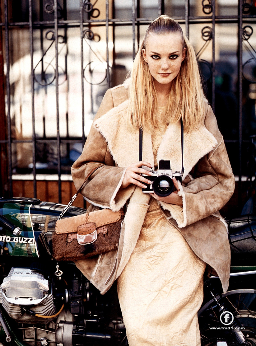 Caroline Trentini photo 23 of 1238 pics, wallpaper - photo #64242 ...