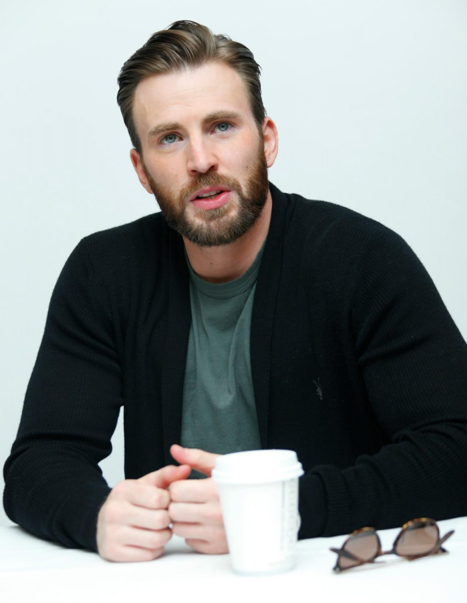 Chris Evans photo 348 of 539 pics, wallpaper - photo #769338 - ThePlace2