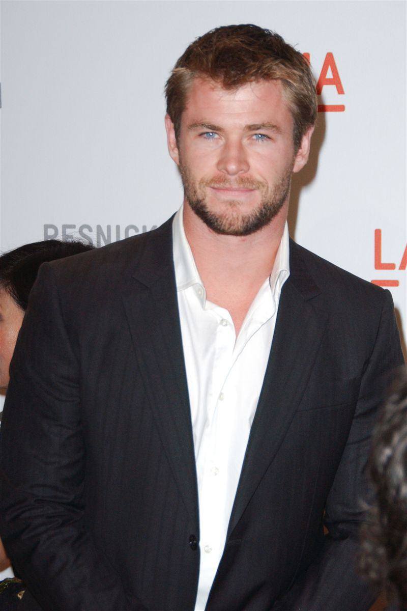 Chris Hemsworth photo 306 of 816 pics, wallpaper - photo #517382 ...