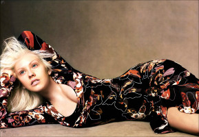 Christina Aguilera pic #10680