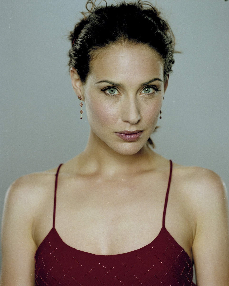 Claire Forlani - Celebrity HD Wallpapers