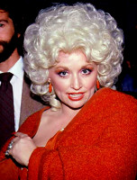 photo 16 in Dolly Parton gallery [id1313902] 2022-11-14