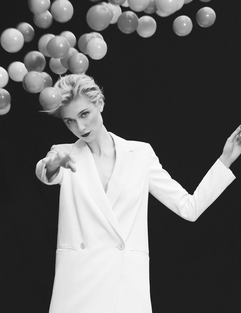 Elizabeth Debicki Photo 146 Of 162 Pics Wallpaper Photo 1318875 Theplace2