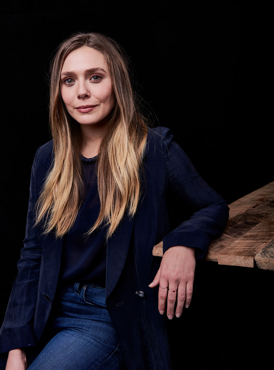 Elizabeth Olsen photo 588 of 1397 pics, wallpaper - photo #928167 ...