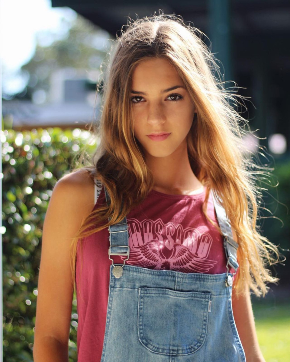 Emily Feld photo 61 of 324 pics, wallpaper - photo #1073149 - ThePlace2