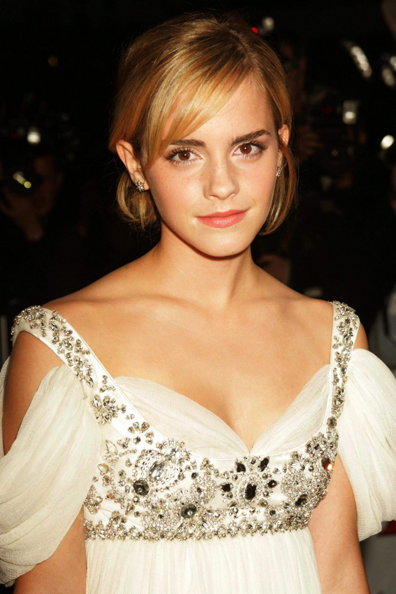 Emma Watson photo 85 of 5211 pics, wallpaper - photo #115144 - ThePlace2