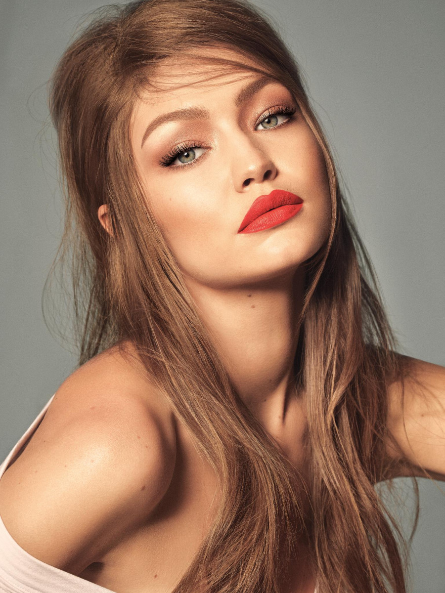 Gigi Hadid photo 2022 of 4189 pics, wallpaper photo 974135 ThePlace2