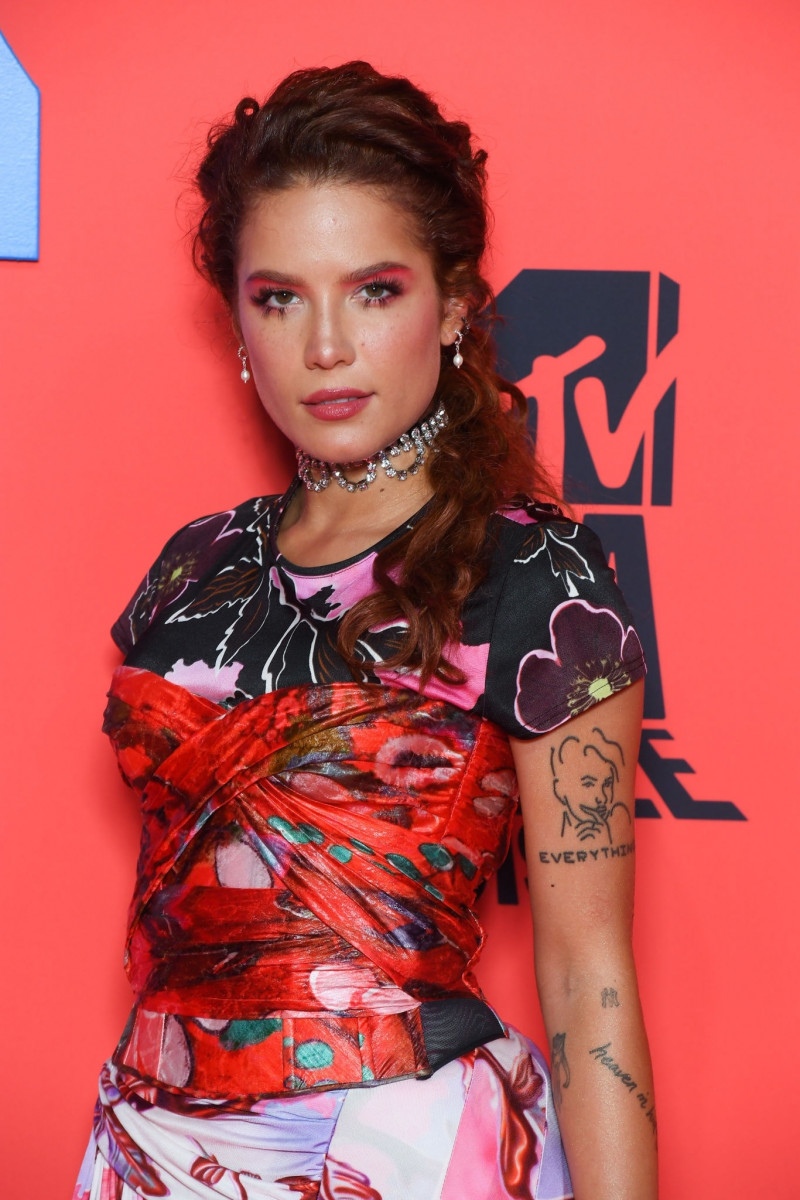 Halsey photo 617 of 704 pics, wallpaper - photo #1188090 - ThePlace2