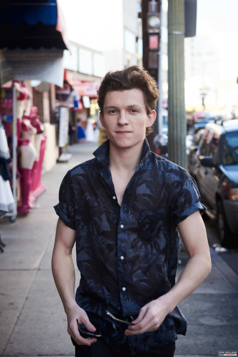 Tom Holland photo 10 of 215 pics, wallpaper - photo #1172070 - ThePlace2