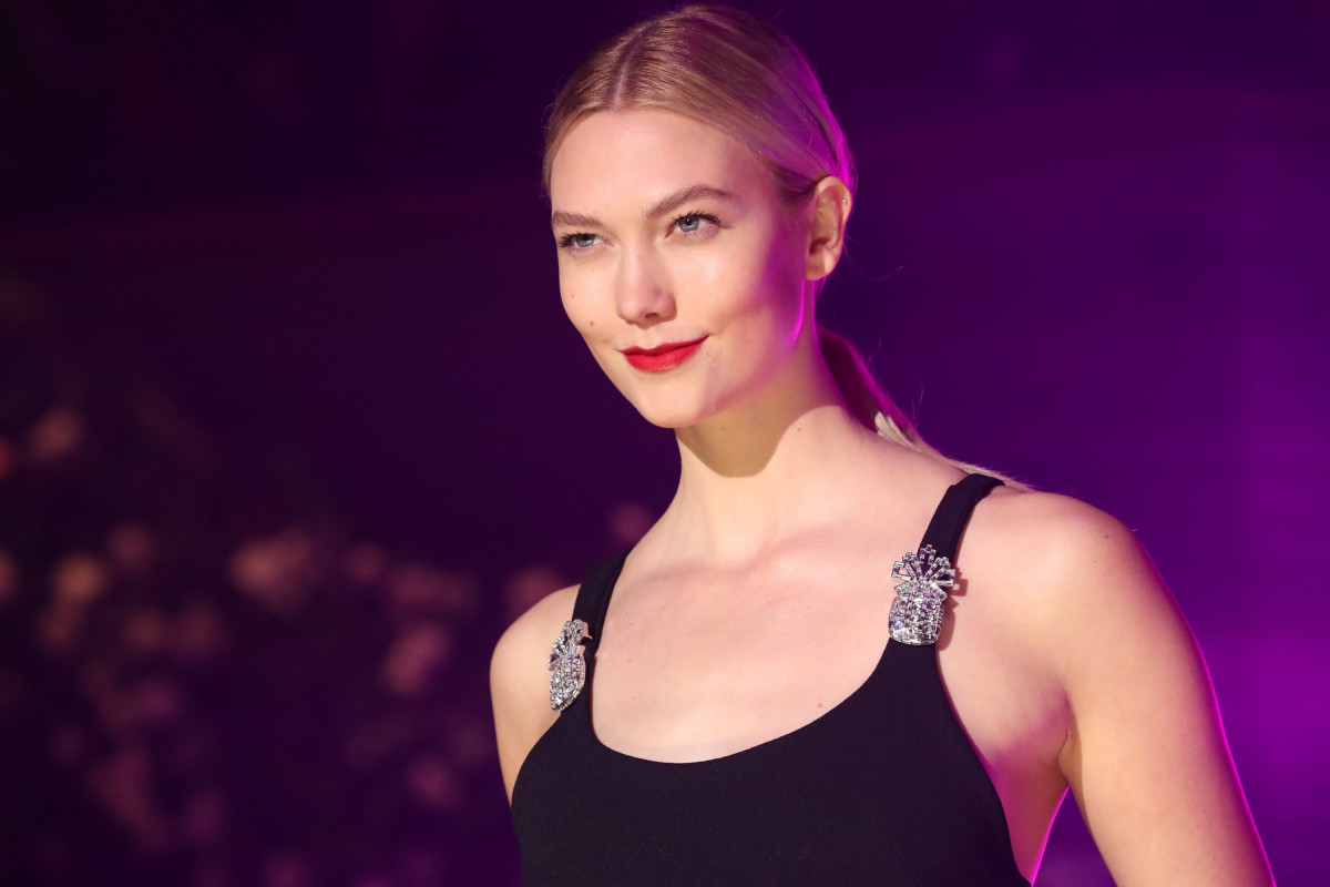 Karlie Kloss photo 2440 of 3173 pics, wallpaper - photo #1024170 ...