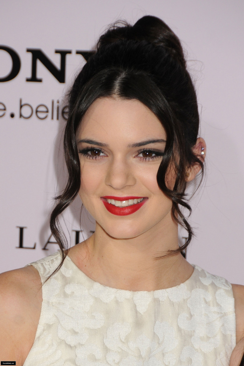 Kendall Jenner photo 61 of 3616 pics, wallpaper - photo #448070 - ThePlace2