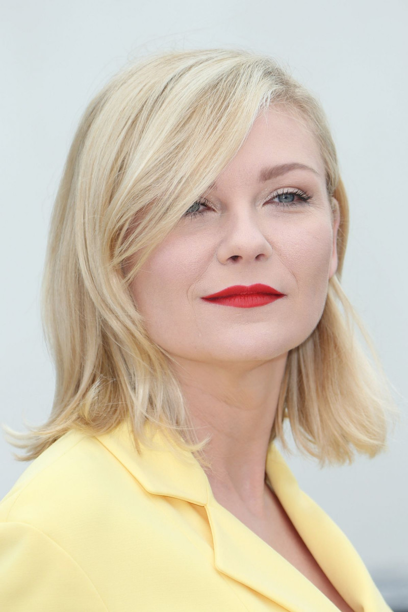 Kirsten Dunst photo 966 of 1300 pics, wallpaper - photo #852005 - ThePlace2