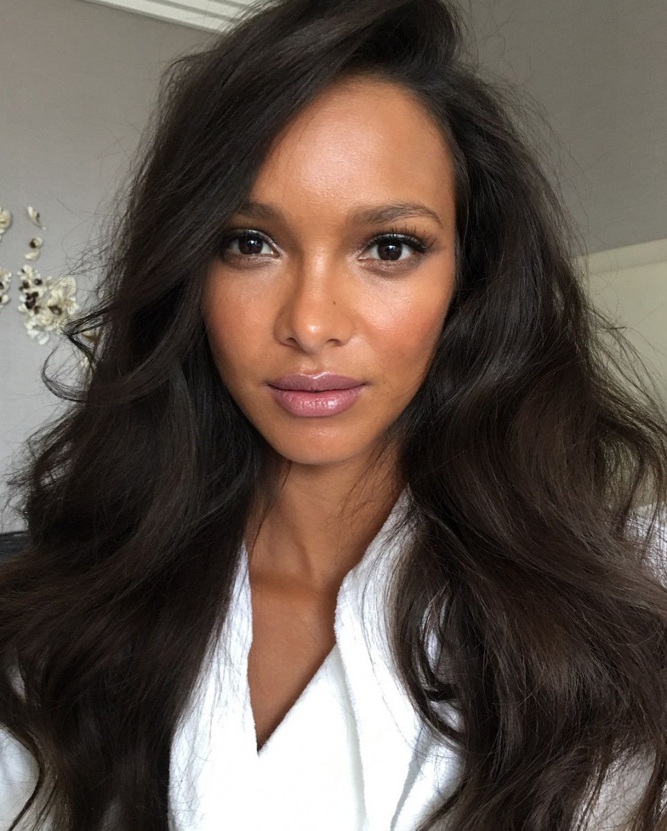 Lais Ribeiro photo 975 of 1679 pics, wallpaper - photo #989852 - ThePlace2