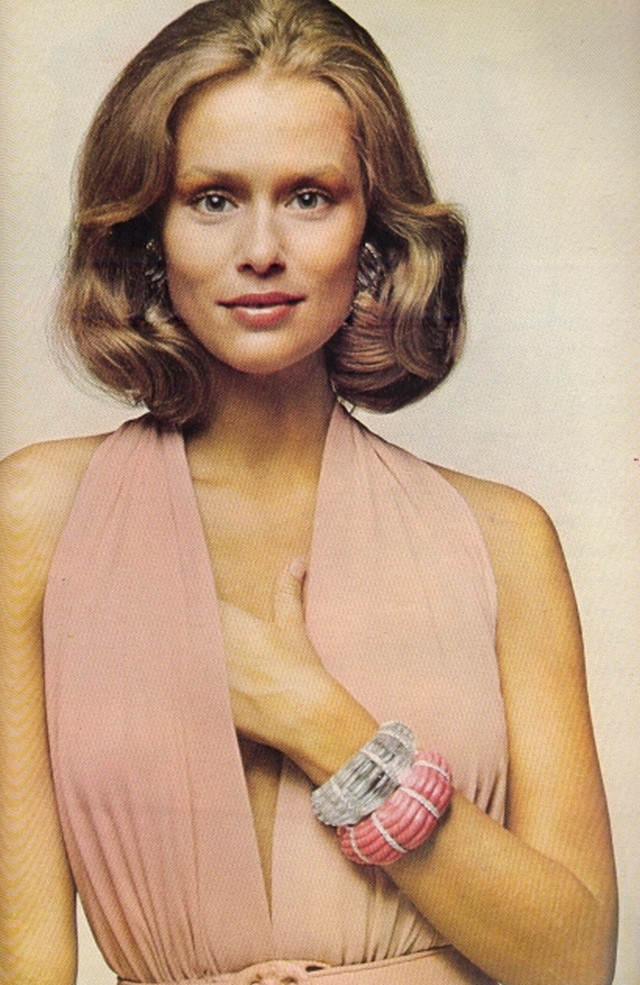 Lauren Hutton photo 32 of 250 pics, wallpaper - photo #188785 - ThePlace2