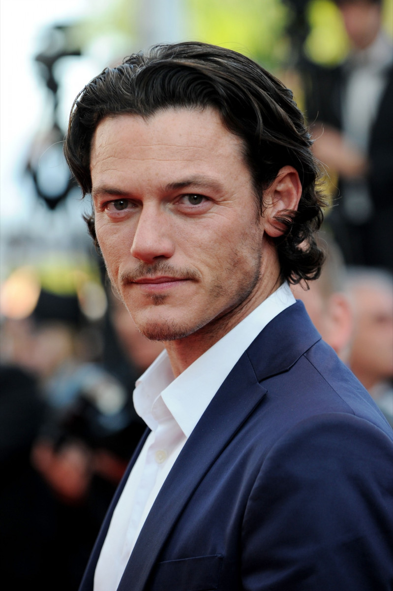 Luke Evans photo 102 of 1191 pics, wallpaper photo 699765 ThePlace2