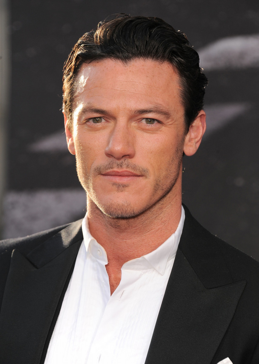 Luke Evans photo 262 of 1191 pics, wallpaper - photo #705639 - ThePlace2