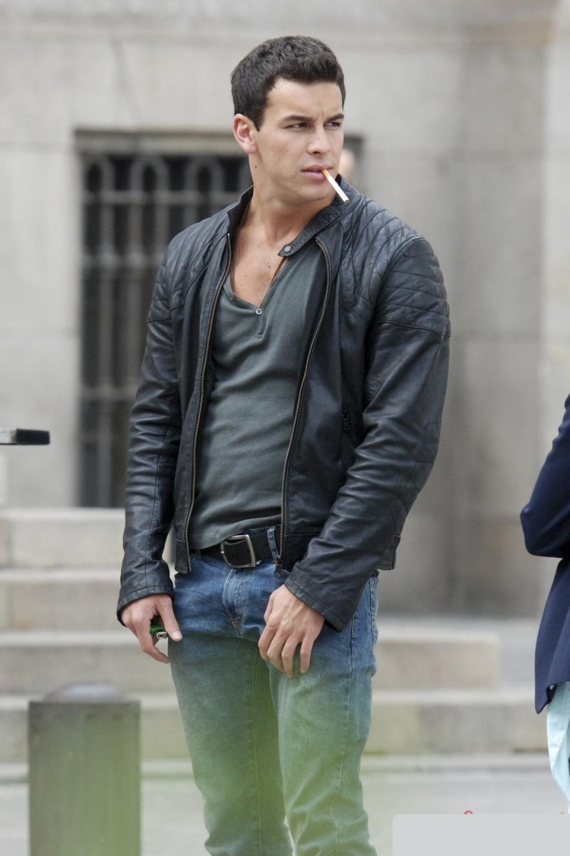 Mario Casas photo 7 of 205 pics, wallpaper - photo #412366 - ThePlace2