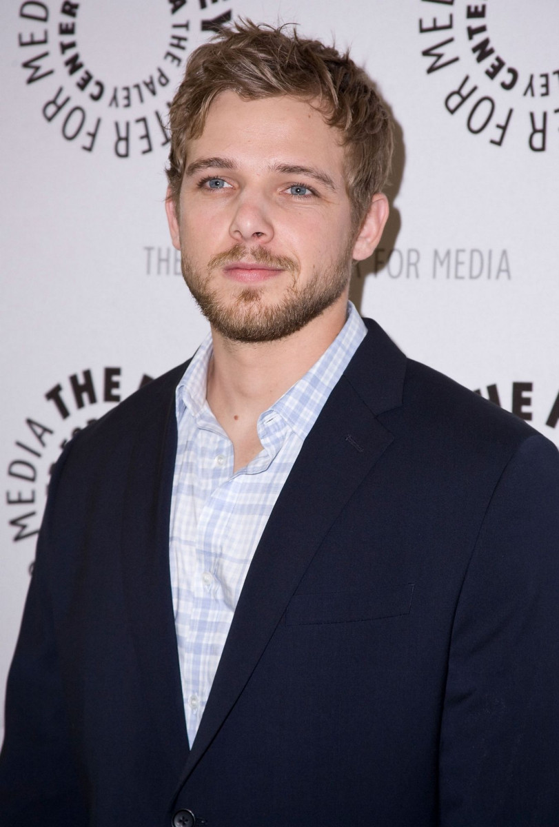 Max Thieriot photo 246 of 640 pics, wallpaper - photo #1250862 - ThePlace2